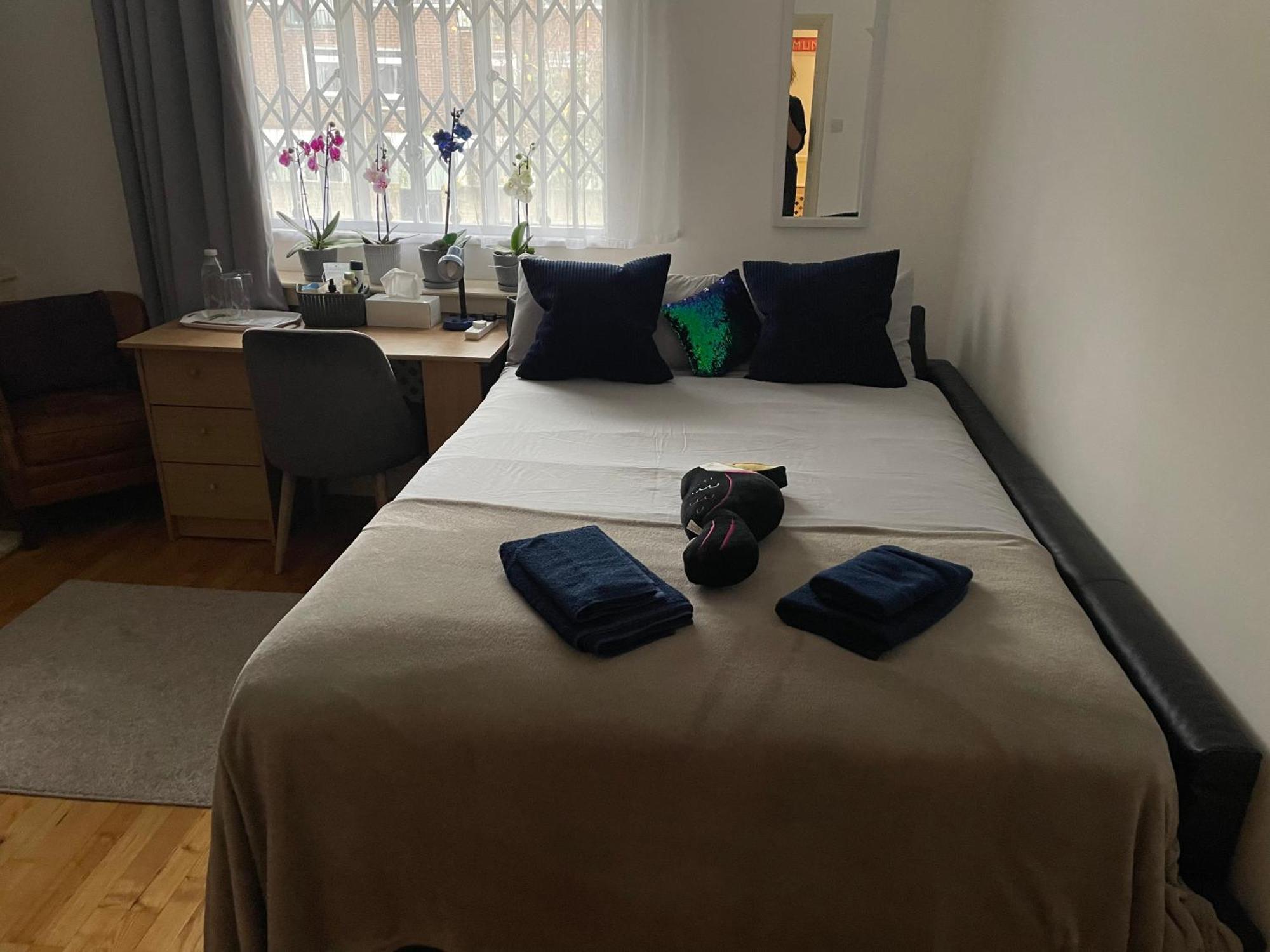 Rooms In Shared House In Kensington Λονδίνο Εξωτερικό φωτογραφία